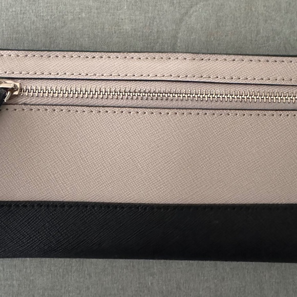 Kate Spade Large Slim Bifold - Picture 2 of 4